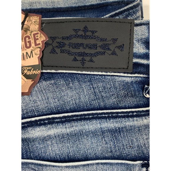 Refuge Life Style Denim Distressed Jeans Woman Size 10 - Picture 9 of 13